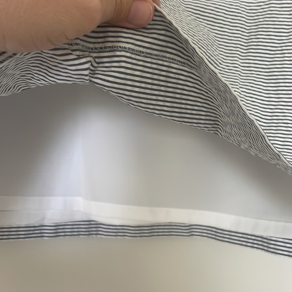 Ann Taylor Seersucker Skirt Sz 14 EUC - Picture 2 of 6